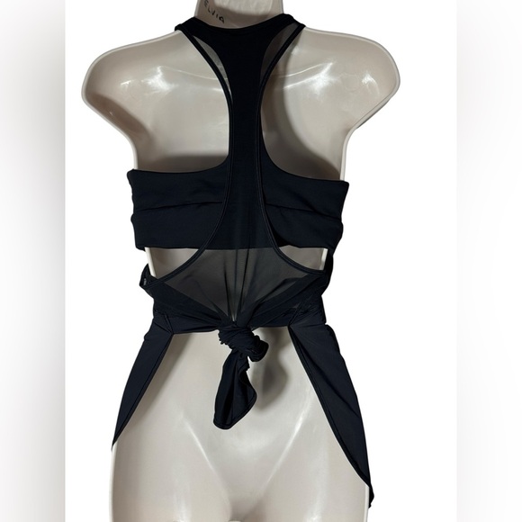 Lululemon Tank Top Womens 8 Black2 in 1 Twist Around Racerback Built in Bra - Picture 11 of 15